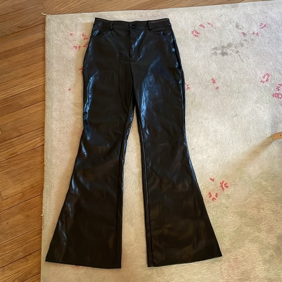 High waisted flare leather pants size M - Picture 3 of 7